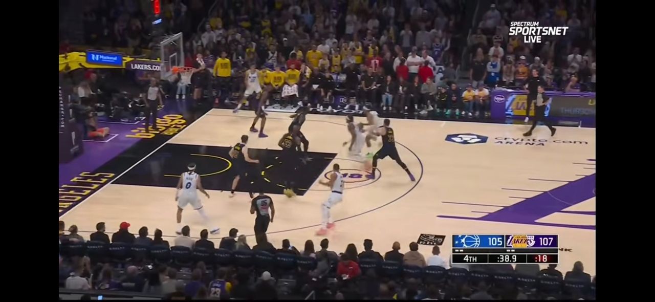 Re: [情報] LBJ: 很明顯的，你得問問77當時看到什麼 - 美國職籃 - PTT.BEST 批踢踢爆文 3