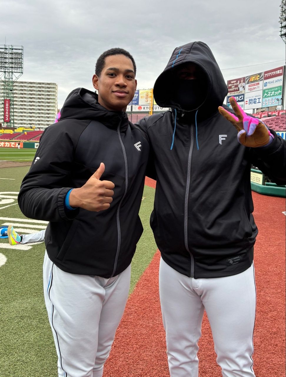 [LIVE] NPB 火腿 vs 樂天　 細野晴希-前田健太 - 棒球 - PTT.BEST 批踢踢爆文 2