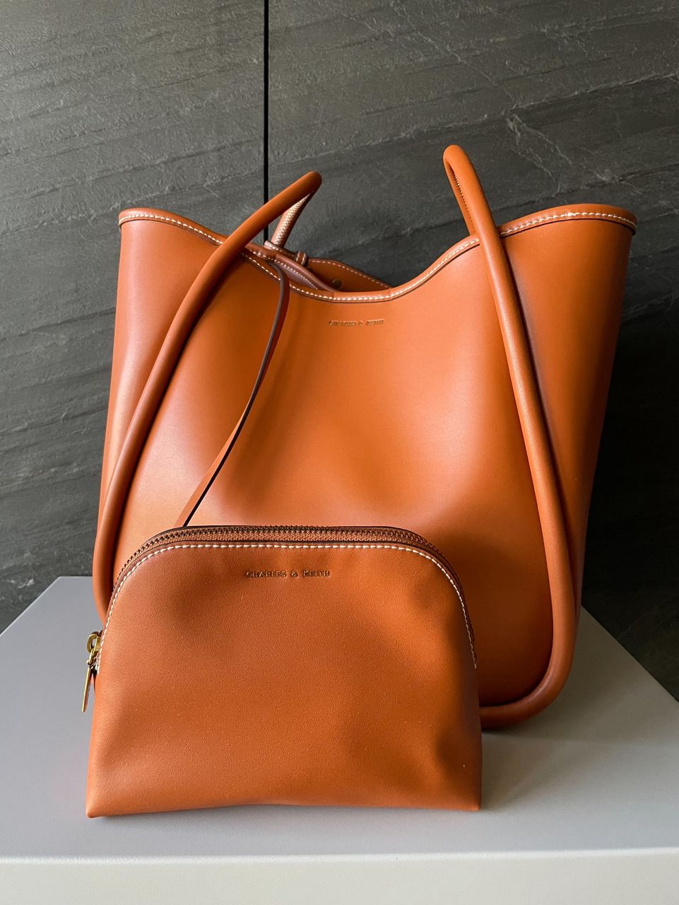 [交換] 小ck女托特包換衛生紙