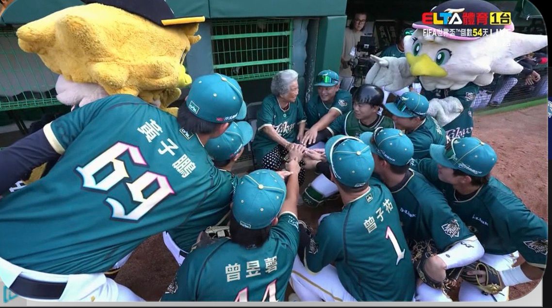 [LIVE] CPBL例行賽#047 樂天 VS 台鋼 @澄清湖 - 棒球 - PTT.BEST 批踢踢爆文