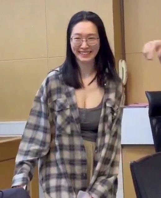 [問卦] 問一下，鬼島啥工作是低風險高報酬？