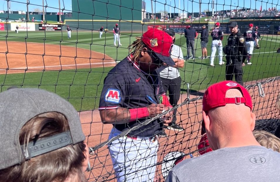 [分享] 為母親祖國拚戰 費仔: 下回邀卡仔參 - 棒球 - PTT.BEST 批踢踢爆文 2