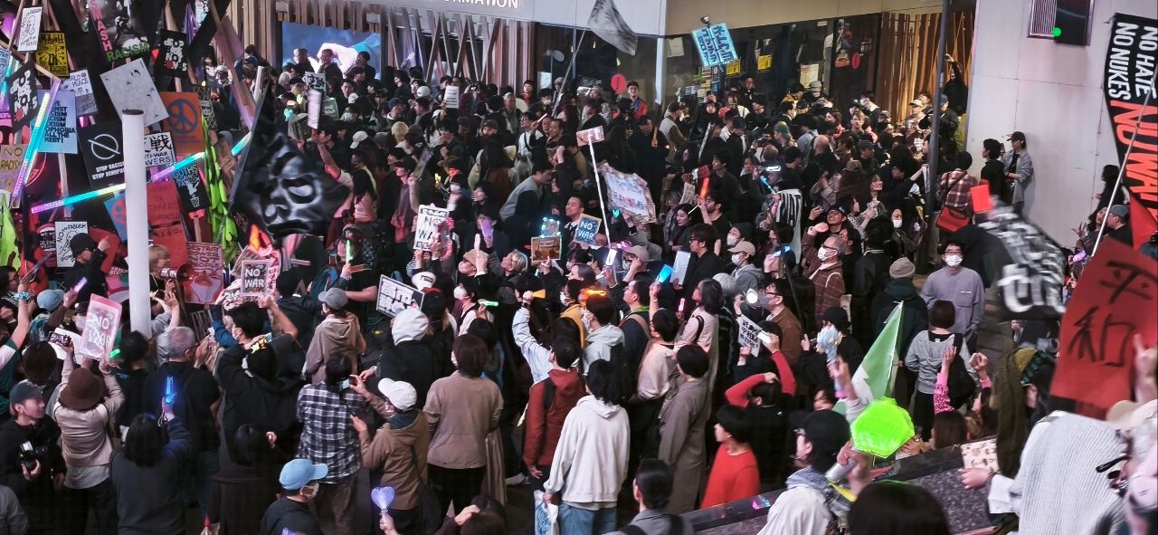[問卦] 東京新宿街頭出現反美反戰示威潮！？ - 八卦 - PTT.BEST 批踢踢爆文