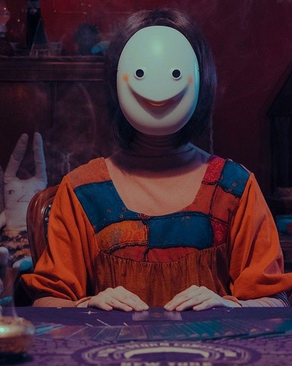 [新聞] 台中詭異「笑臉面具」男攜雙刀 街頭引恐 - 八卦 - PTT.BEST 批踢踢爆文