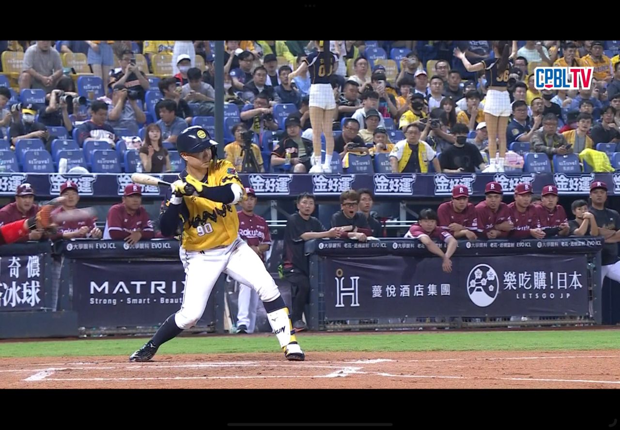 [LIVE] CPBL例行賽#069 樂天 VS 中信兄弟 @洲際 - 棒球 - PTT.BEST 批踢踢爆文 2