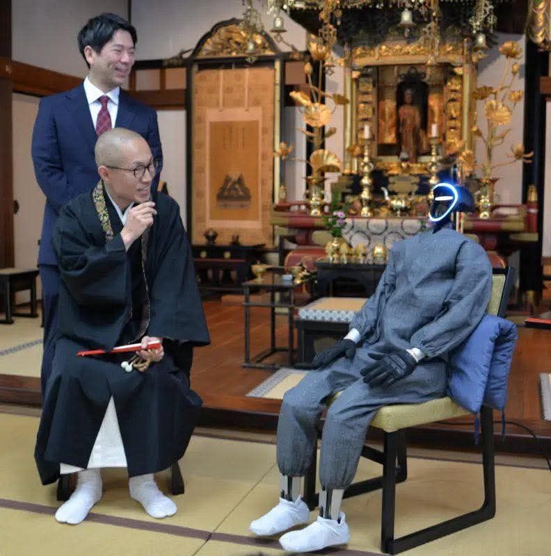 [情報] 學習佛法的 AI 人形機器人 正式發表 - 希洽 - PTT.BEST 批踢踢爆文 2