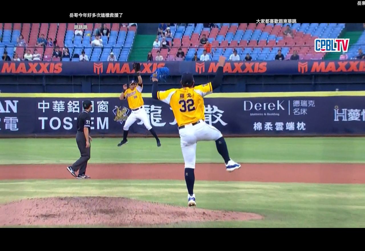 [LIVE] CPBL例行賽#315 味全 VS 中信兄弟 @洲際 - 棒球 - PTT.BEST 批踢踢爆文