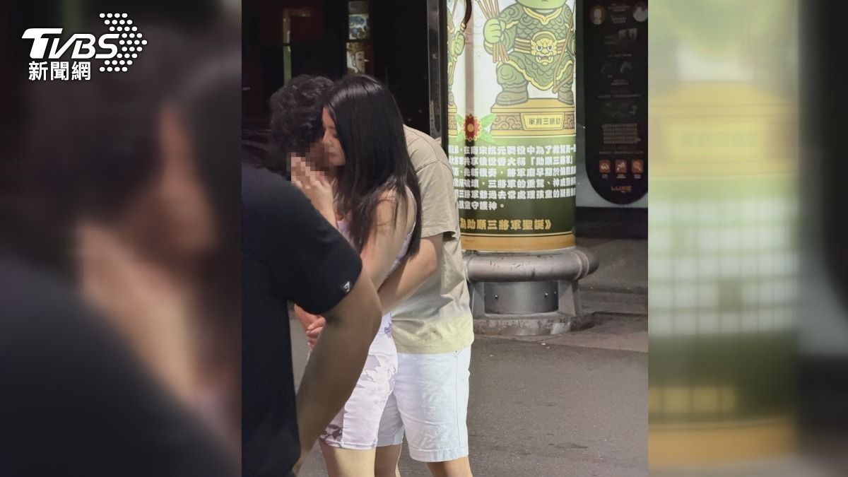 [新聞] 影音／形象翻車？　應佳妤深夜西門町抽 - 八卦 - PTT.BEST 批踢踢爆文