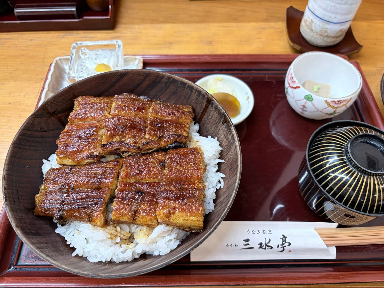 [問卦] 宇奈とと鰻魚飯來台灣會一統江湖？ - 八卦 - PTT.BEST 批踢踢爆文 2