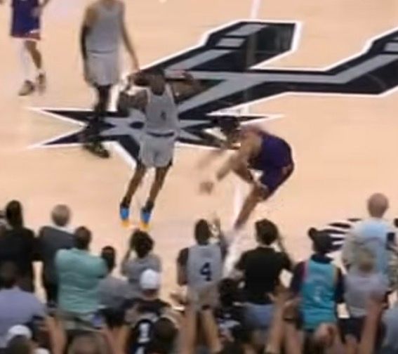 [花邊] Wemby準絕殺太陽 - 美國職籃 - PTT.BEST 批踢踢爆文