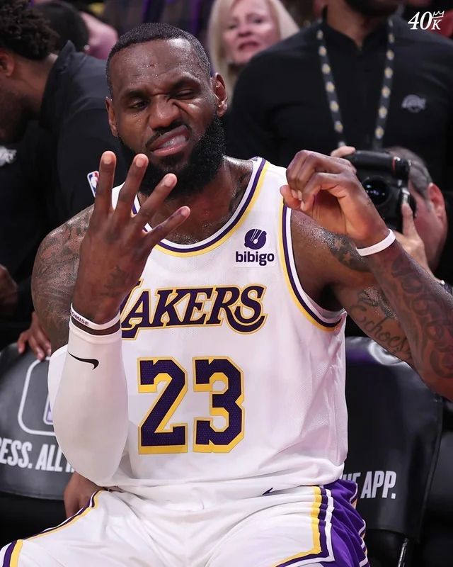[情報] Lebron James 季後賽4:0被橫掃紀錄+1 - 美國職籃 - PTT.BEST 批踢踢爆文 3