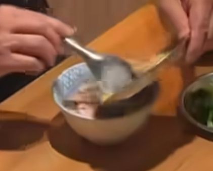 [問卦]大家一起吃飯 會幹光桌上小菜是怎樣的人？ - 八卦 - PTT.BEST 批踢踢爆文