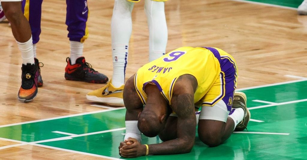 [花邊] LBJ自信地認為自己仍能當湖人第一選擇 - 美國職籃 - PTT.BEST 批踢踢爆文