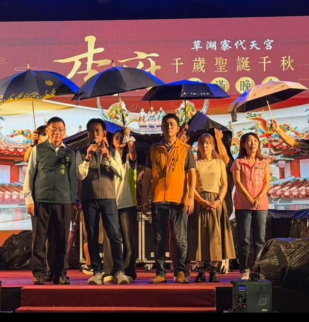 [新聞] 暴雨！台南272桌平安宴「沒架雨篷」 - 八卦 - PTT.BEST 批踢踢爆文 3