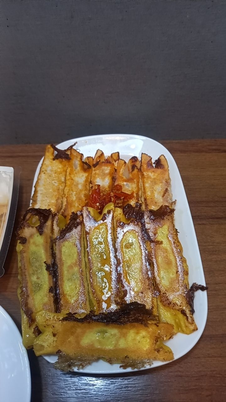 [問卦] 八分雲集內用碗盤怎麼變這樣？ - 八卦 - PTT.BEST 批踢踢爆文 2