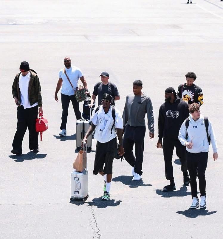 [討論] 火箭全面提速似乎是解答 -  - PTT.BEST 批踢踢爆文