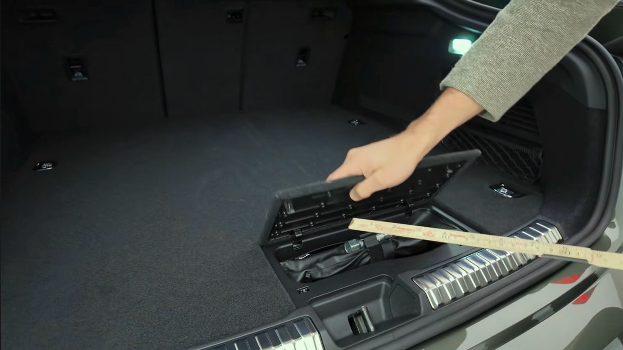 [情報] Audi RS5 sedan/avant 發表 - 汽車 - PTT.BEST 批踢踢爆文 2