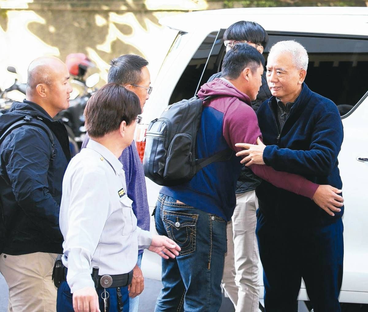 [討論] 為啥味全會有這麼多"玩球"的狀況? - 棒球 - PTT.BEST 批踢踢爆文