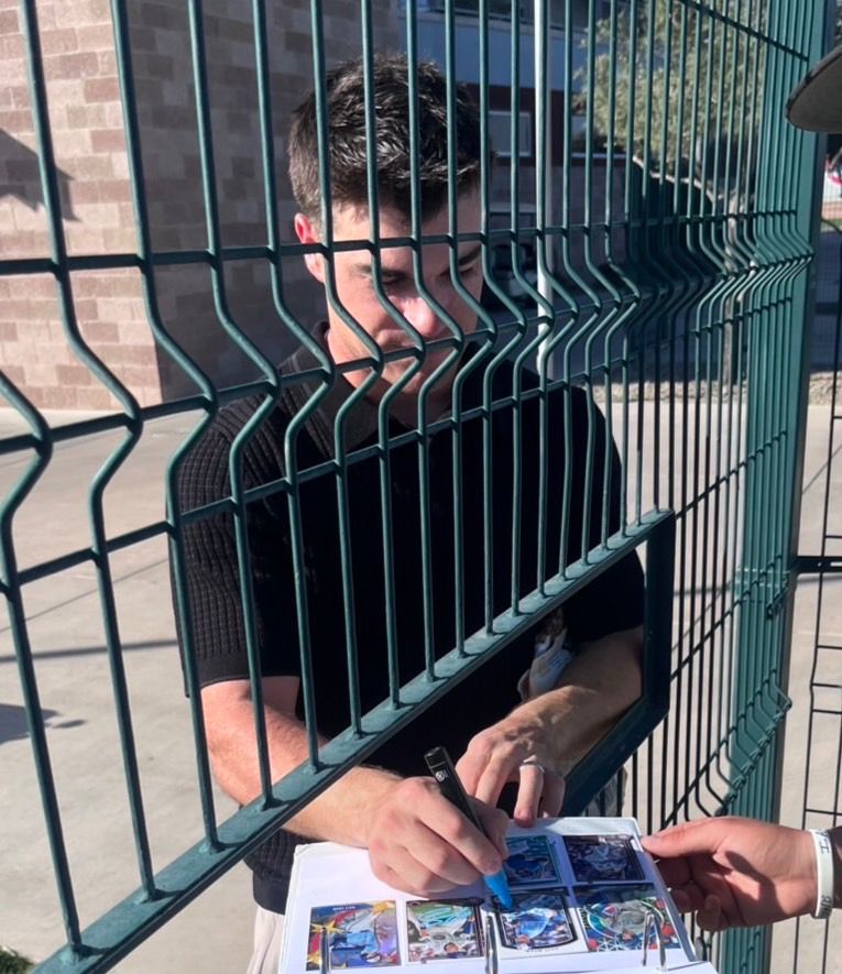 [分享] 傳球偏導致Long受傷 小熊游擊手:非常抱歉 - 棒球 - PTT.BEST 批踢踢爆文 3