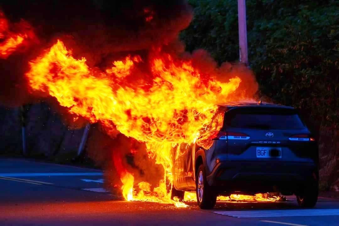 [問題] CX-30 vs UX300h - 汽車 - PTT.BEST 批踢踢爆文 3