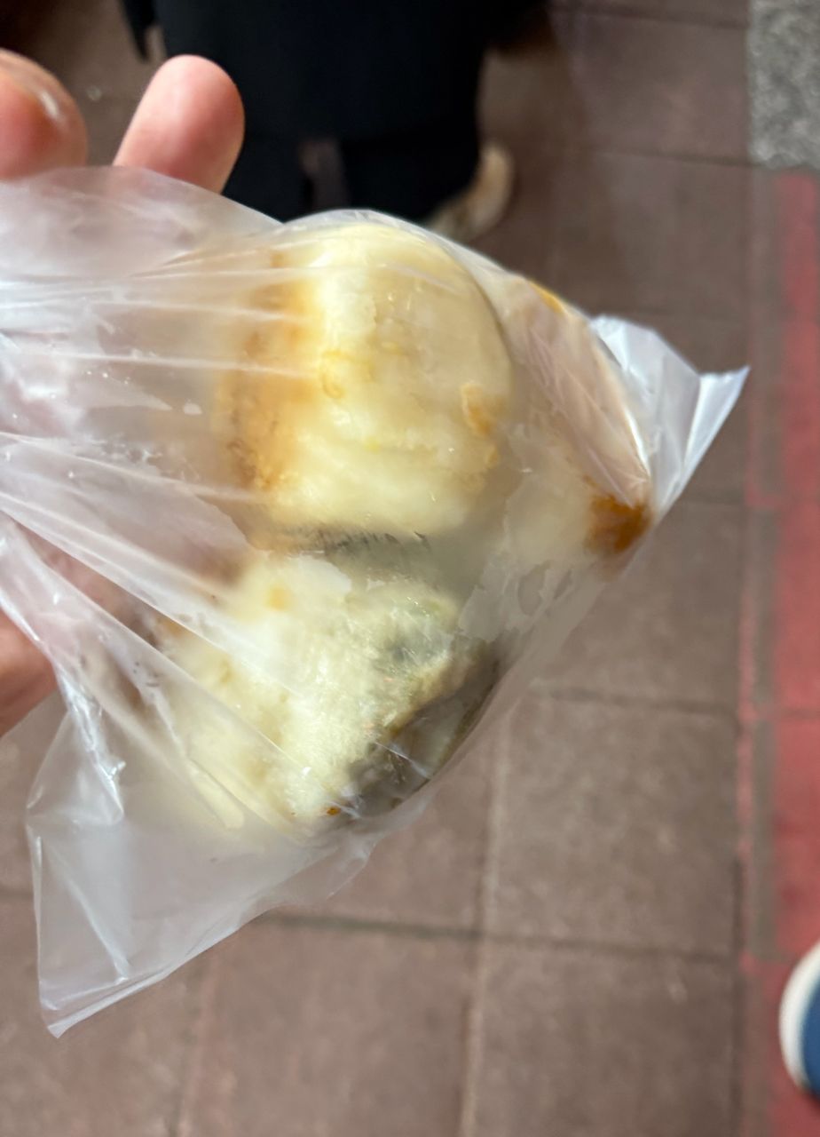 [問卦] 天龍國水煎包都這樣嗎？