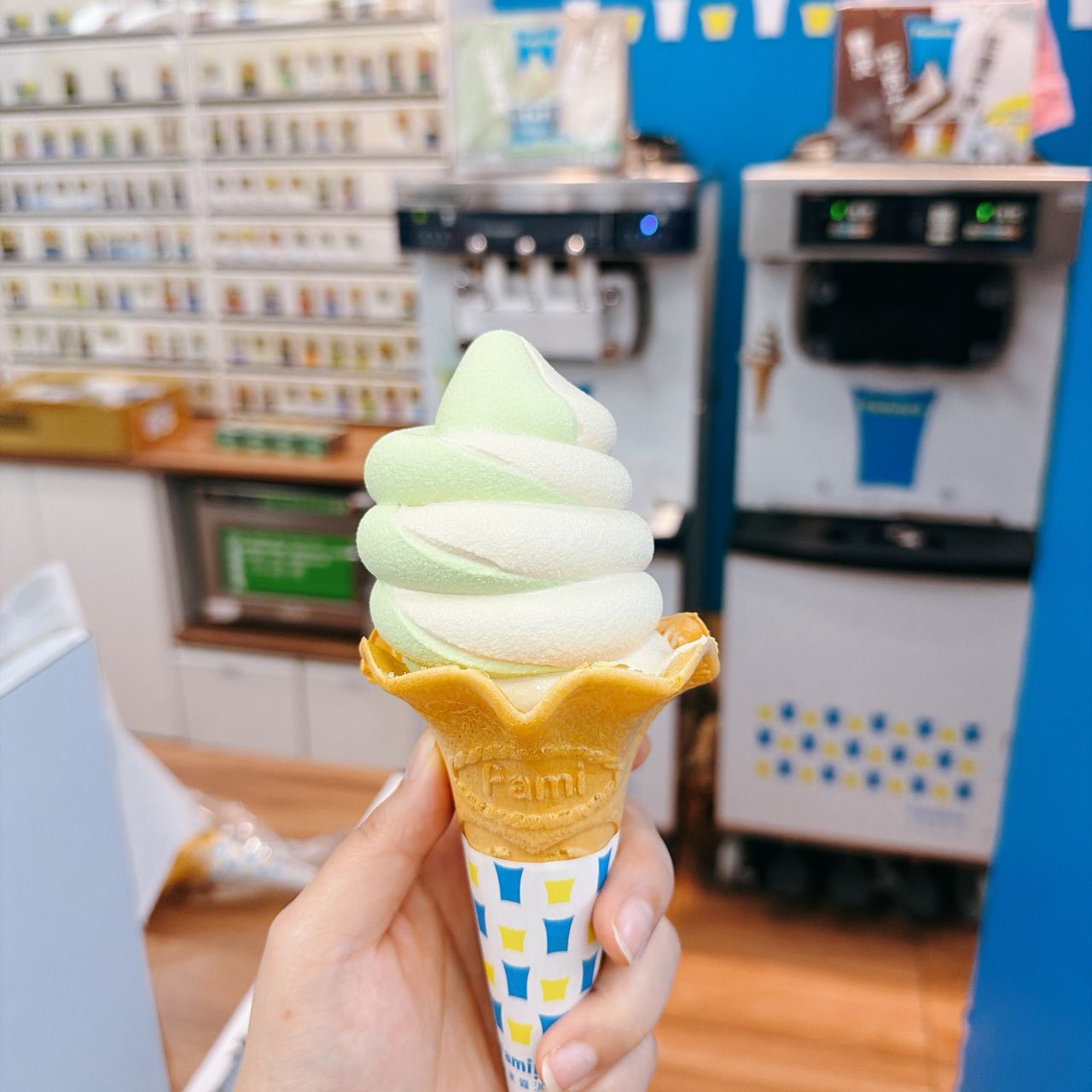 [情報] 全家4月限定口味霜淇淋 - 超商 - PTT.BEST 批踢踢爆文 2