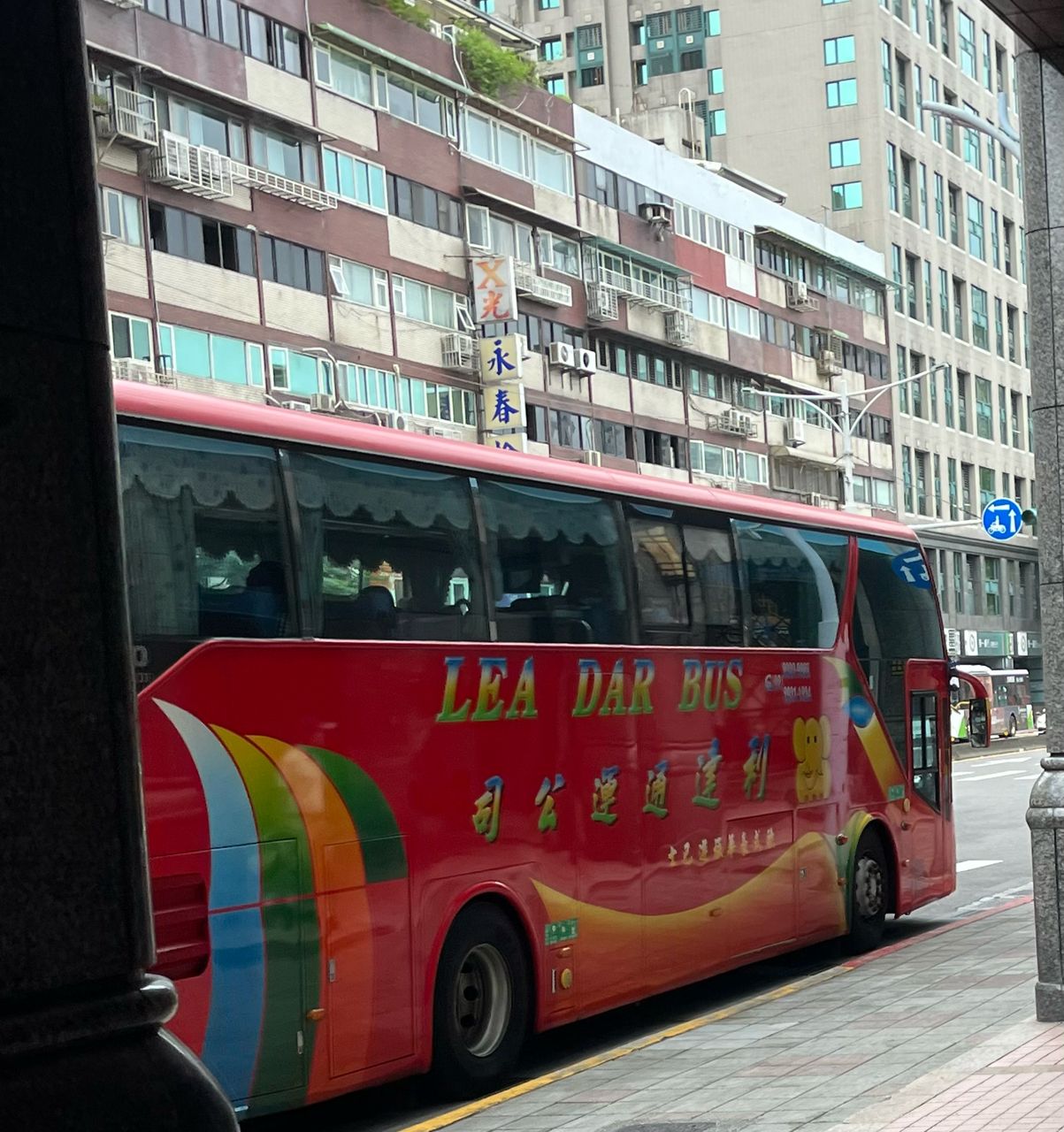 [討論] 前往國中的遊覽車快發車了！還有人沒上車 - 政黑 - PTT.BEST 批踢踢爆文 3