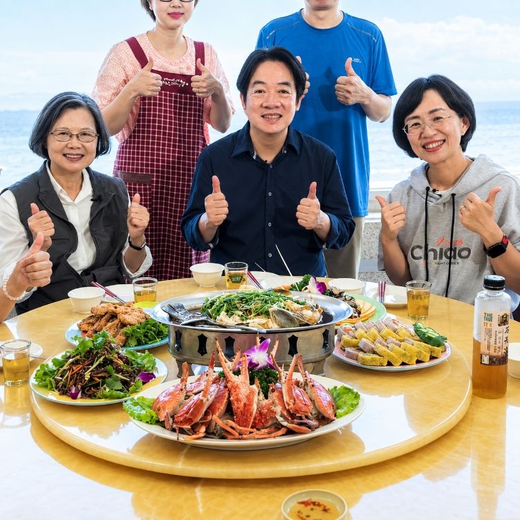 [新聞] 小孩抱怨營養午餐「難吃死了」！沈伯洋： - 八卦 - PTT.BEST 批踢踢爆文 3