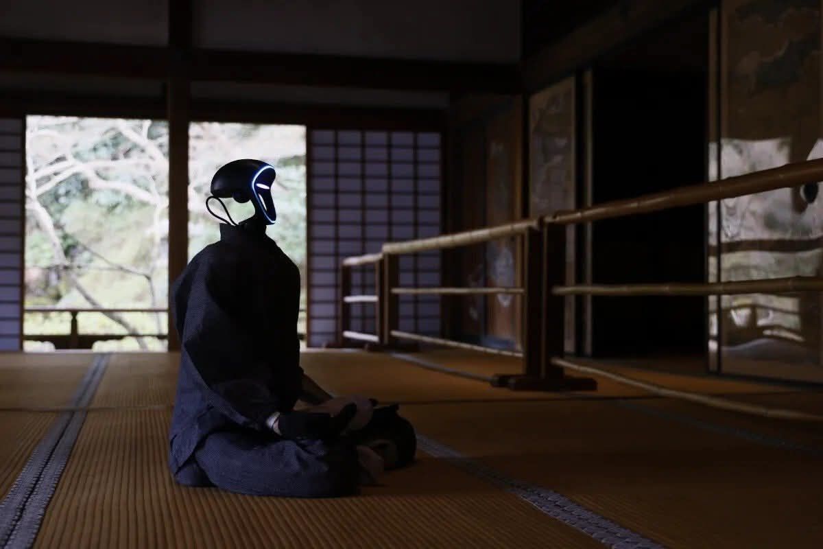 [情報] 學習佛法的 AI 人形機器人 正式發表 - 希洽 - PTT.BEST 批踢踢爆文